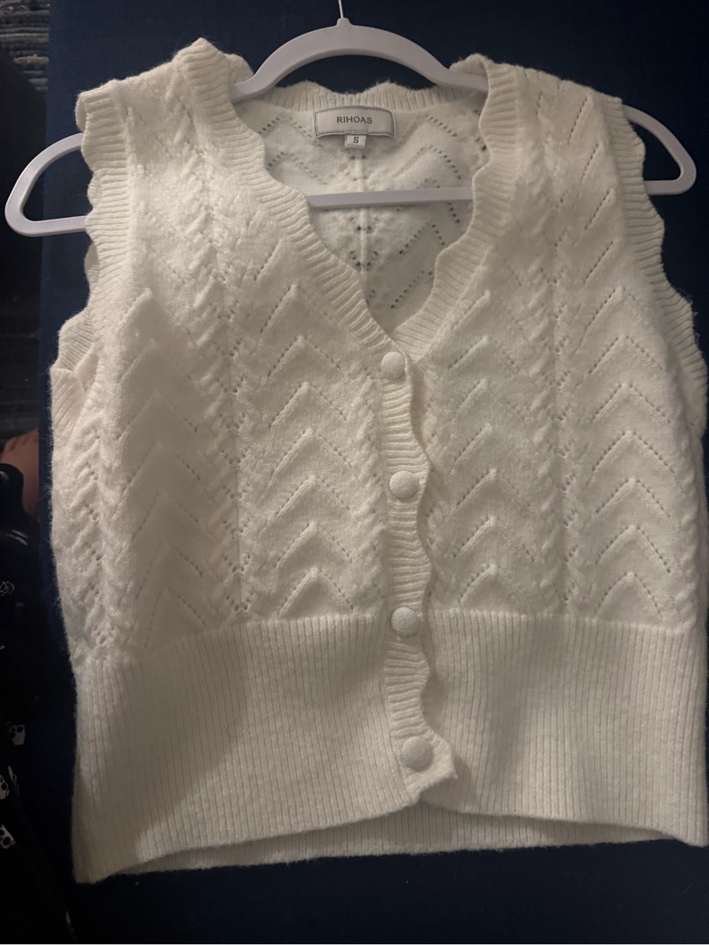 RIHOAS Ivory Cable-Knit Button Front Sweater Vest